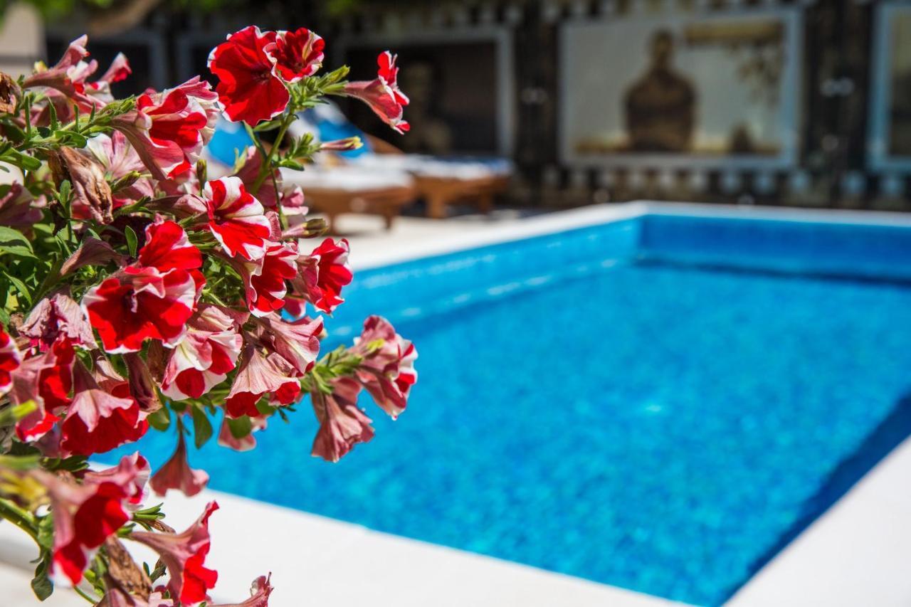 Studio Apartments La Boheme Дубровник Екстериор снимка