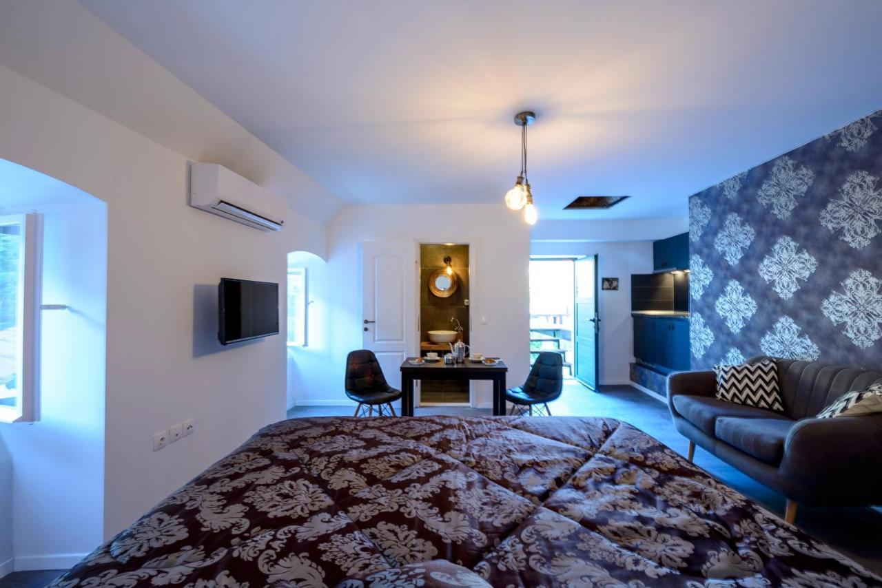 Studio Apartments La Boheme Дубровник Екстериор снимка