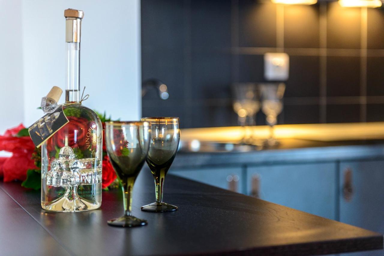 Studio Apartments La Boheme Дубровник Екстериор снимка