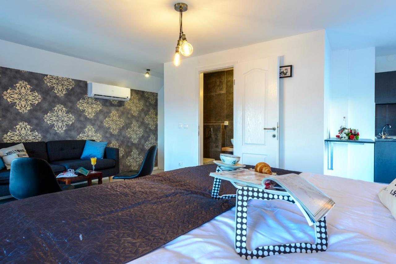 Studio Apartments La Boheme Дубровник Екстериор снимка